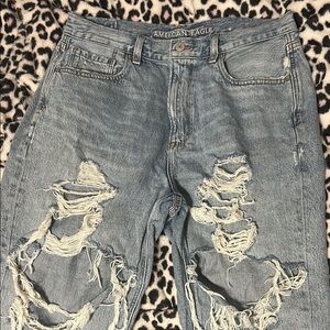 American Eagle Outfitters Women’s Distressed Blue Jeans